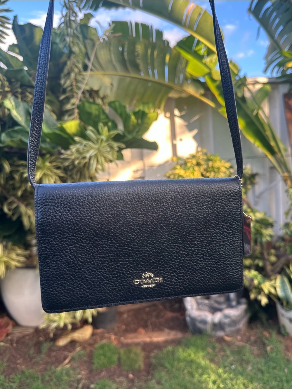 Coach Black Pebble Leather Slim Flap Crossbody Bag Wallet Clutch Gold Hardware